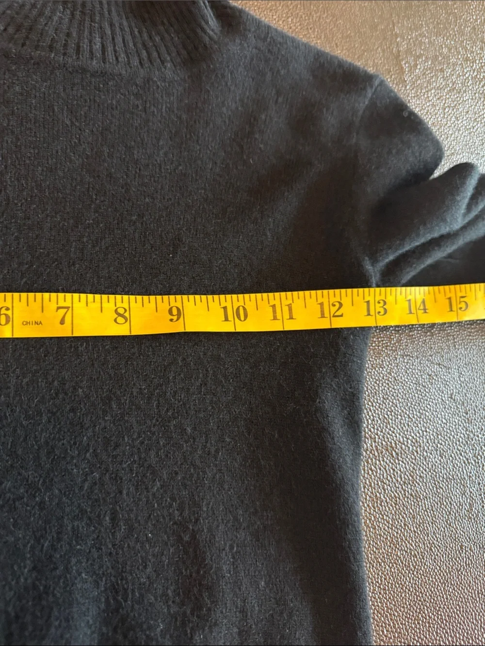J. Crew Black Cashmere Turtleneck Slimfit Classic Sweater size XS